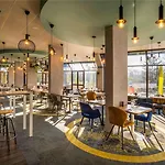 Ξενοδοχείο Novotel 4*