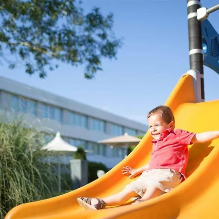 Ξενοδοχείο Novotel 4*