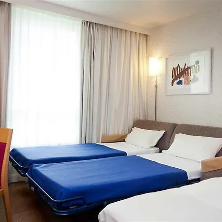 Ξενοδοχείο Novotel 4*