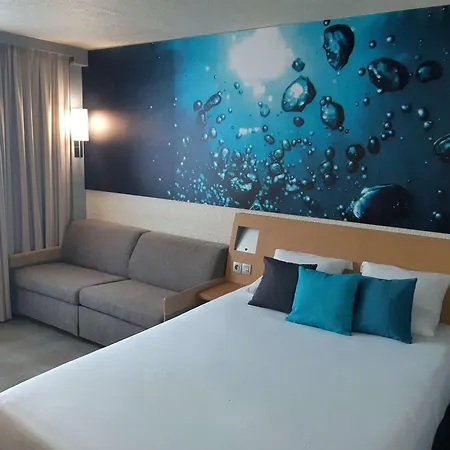 Ξενοδοχείο Novotel 4*
