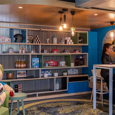 Отель Novotel 4*