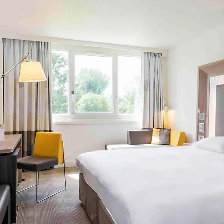 Hotel Novotel Le Mans