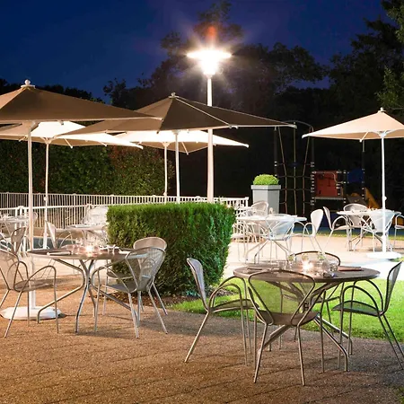 Novotel Hotel 4*