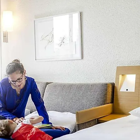 Novotel Hotel 4*