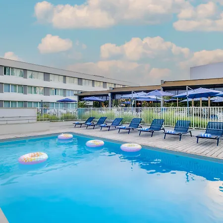 Novotel 4*