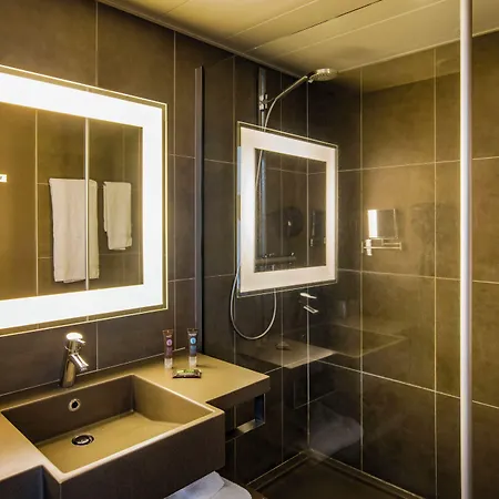 Novotel