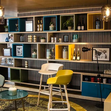 Novotel فندق لو مان