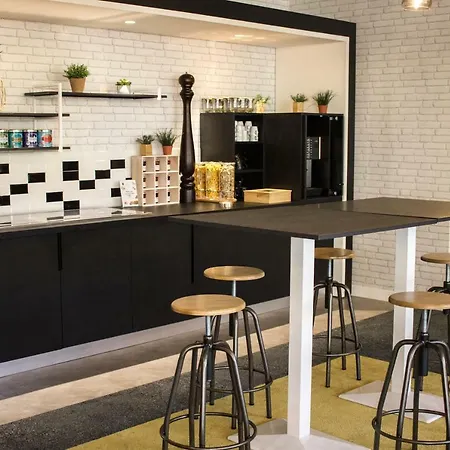 Novotel Ξενοδοχείο 4*