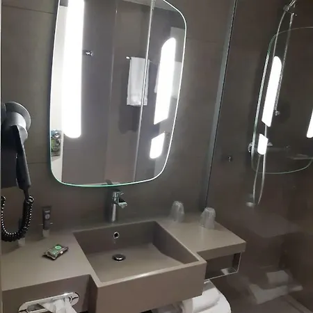 Novotel Hotel 4*