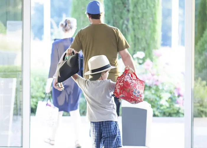 芒诺富特酒店 勒芒