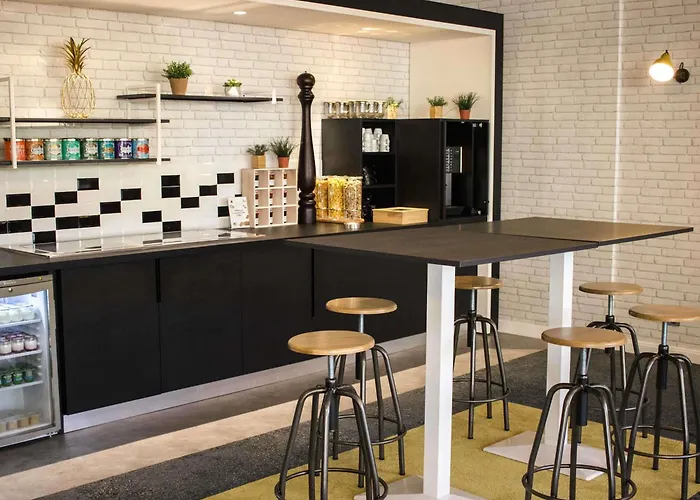 Szálloda Novotel Le Mans